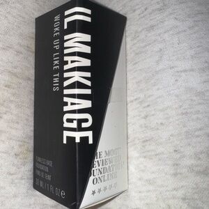 IL MAKIAGE Woke Up Like This Foundation - SEALED